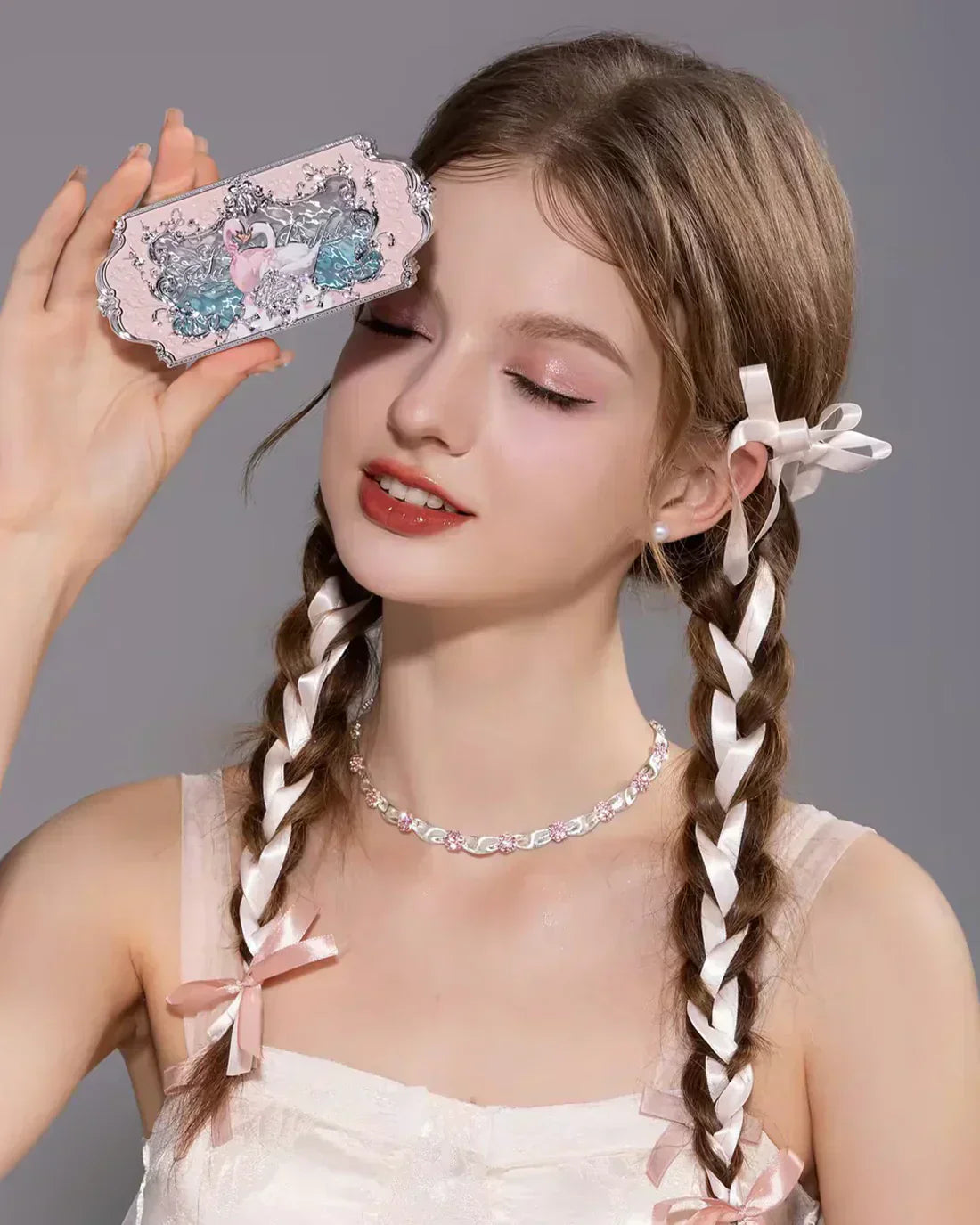 Flower Knows – Swan Ballet Sechs-Farben-Make-up-Palette