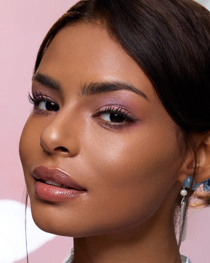 Butterfly Cloud Collar Embossed Six-Color Makeup Palette