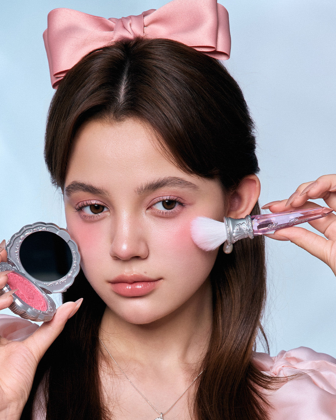 Shell's Jewel Angled Blush Brush