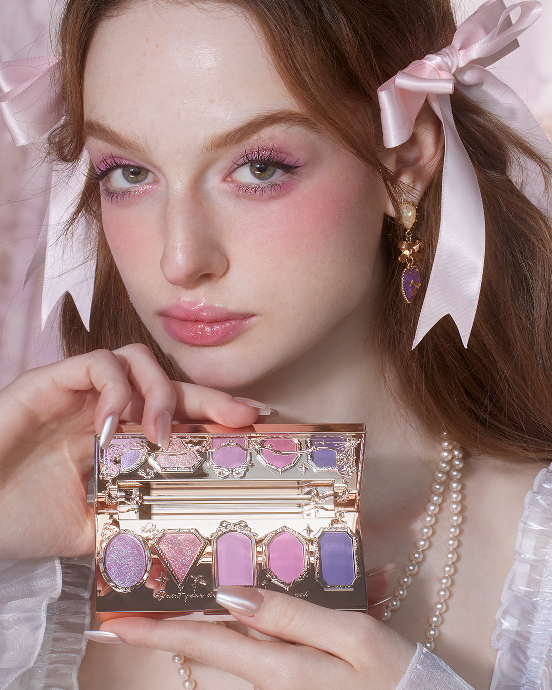 Violet Strawberry Rococo Eyeshadow Palette