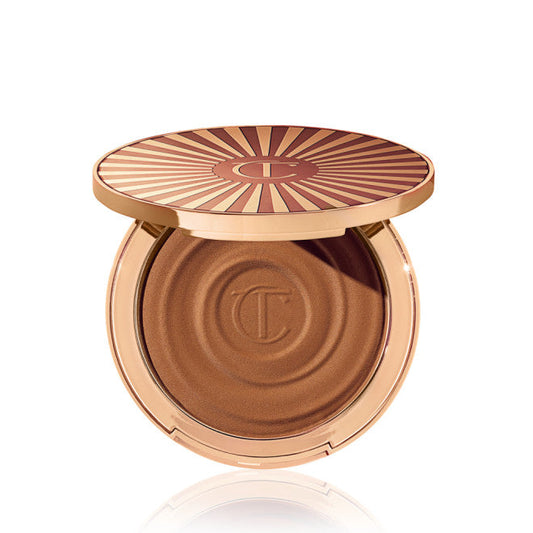 Charlotte Tilbury – Beautiful Skin Sun-Kissed Glow Bronzer