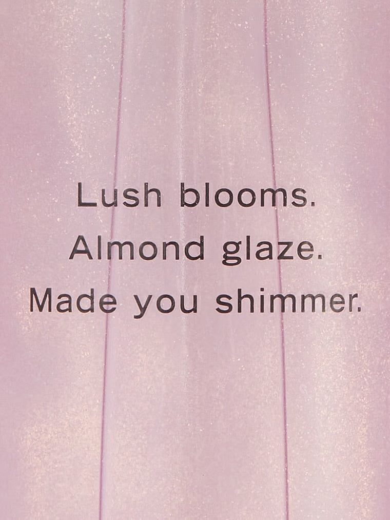 Victoria’s Secret- Velvet Petals Shimmer Body Mist