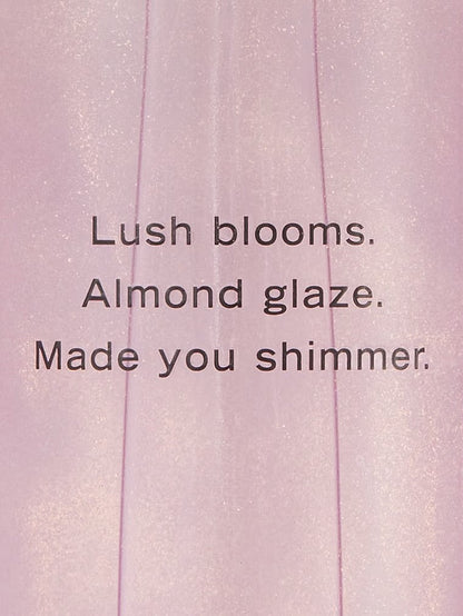 Victoria’s Secret- Velvet Petals Shimmer Body Mist