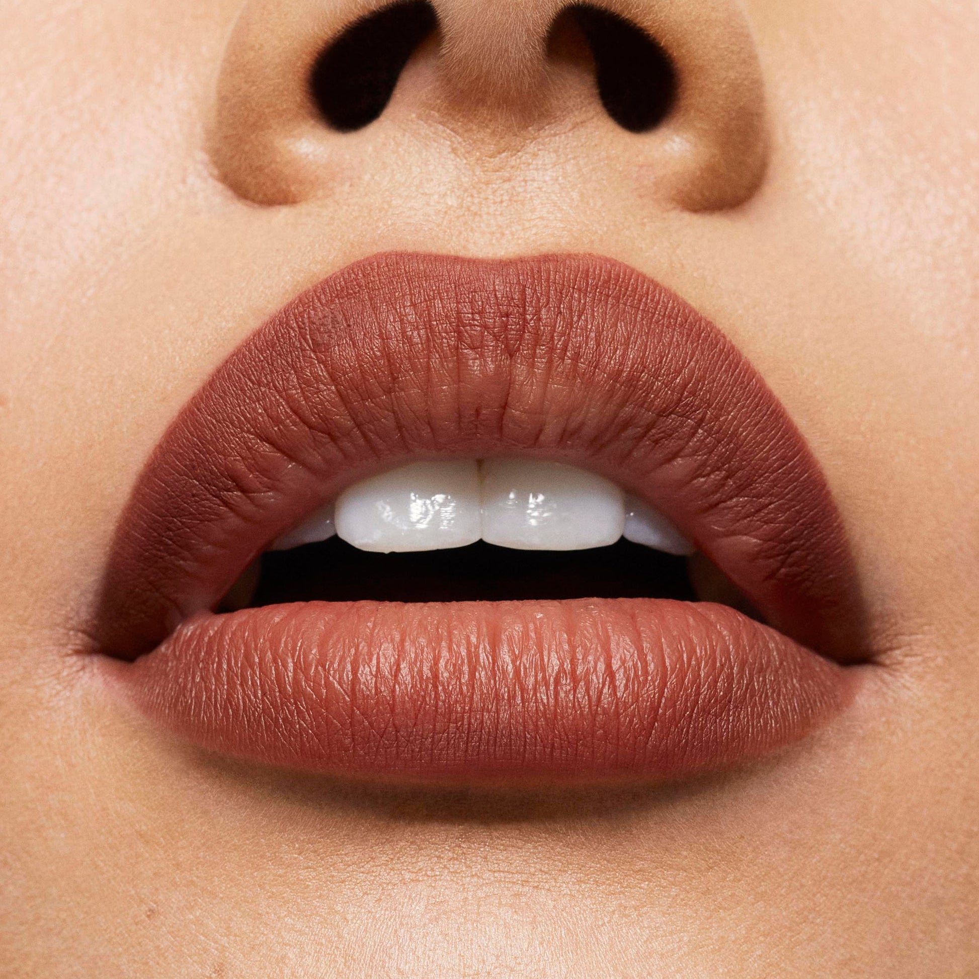 Precision Pout Lip Liner