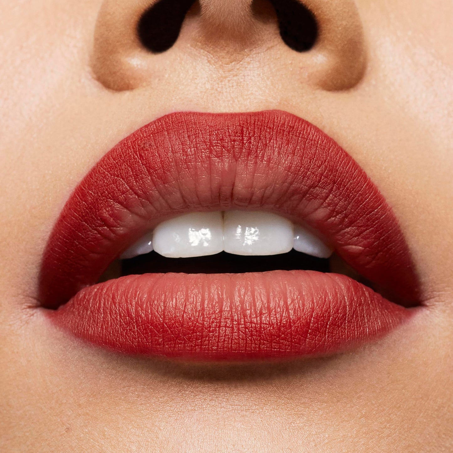 Precision Pout Lip Liner