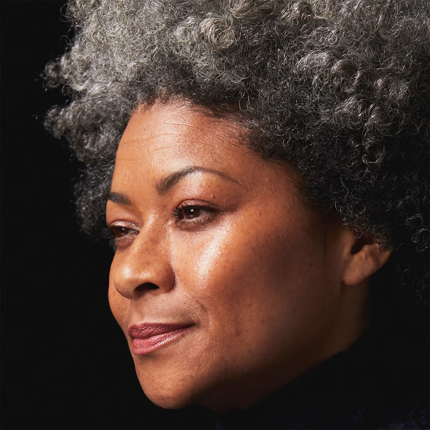 19/99 Beauty High-Shine Gloss