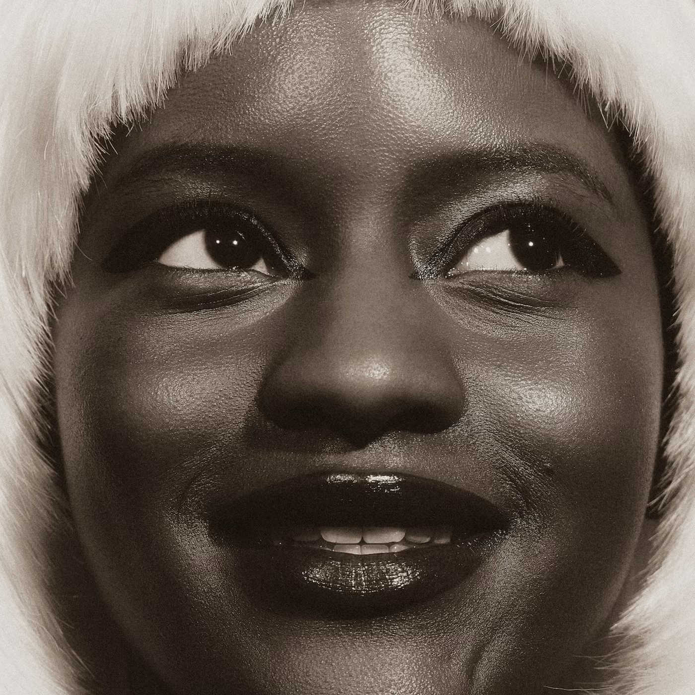 19/99 Beauty Liquid Pen Eyeliner 0.6ml